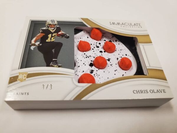 2022 Panini Immaculate Football NFL Hobby Box - Image 3